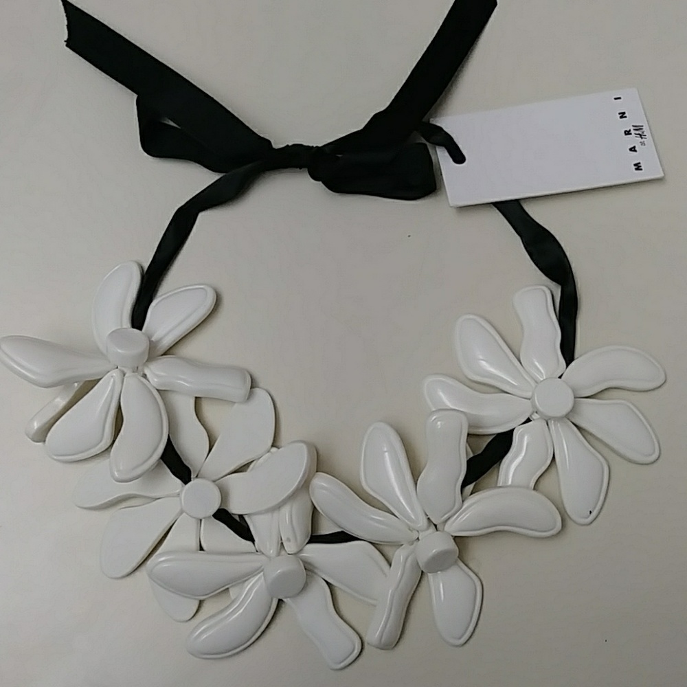 Marni X H&M Flower Necklace